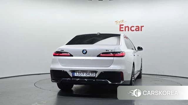 BMW 7 Series (G70) id 4505545 из Кореи 28