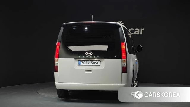 Hyundai Staria id 4349296 из Кореи 26