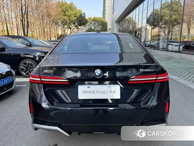 BMW 5 series 2025 Черный из Китая, фото 5