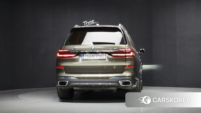 BMW X7 (G07) id 4185726 из Кореи 24