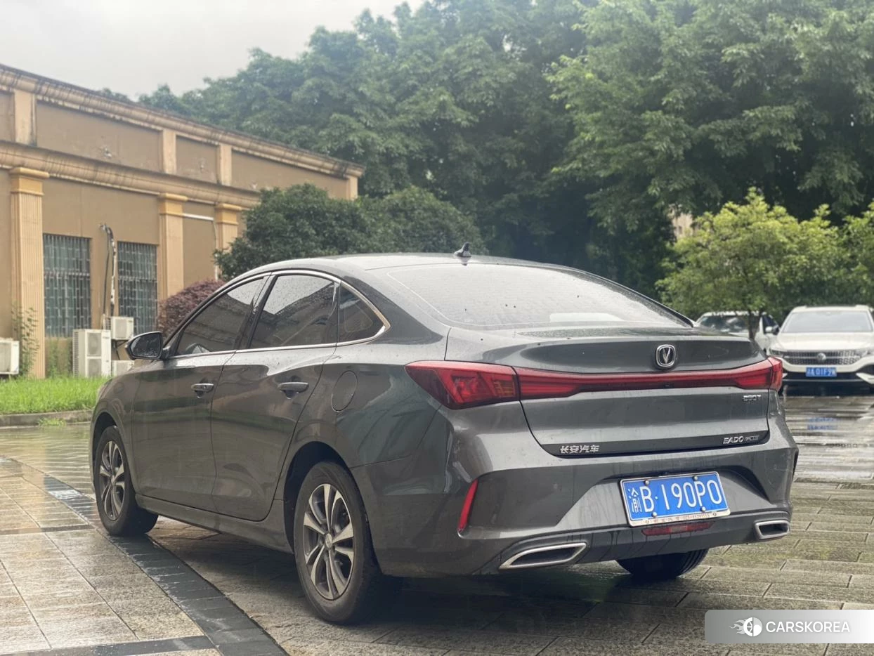 Chang'an Yidong 2023 Темно-серый из Китая, фото 4