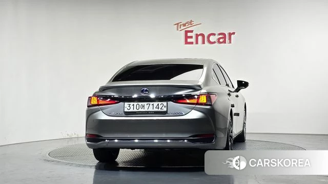 Lexus ES300h 7th generation id 4835879 из Кореи 27