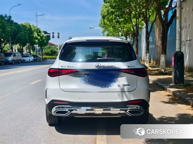 Mercedes-Benz GLC 2023 Белый из Китая, фото 5