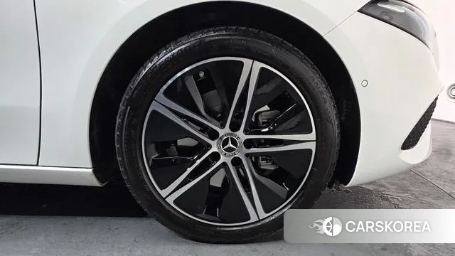 Mercedes-Benz A-Class W177 id 3638967 из Кореи 14