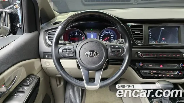 Kia The New Carnival id 2673154 из Кореи 14