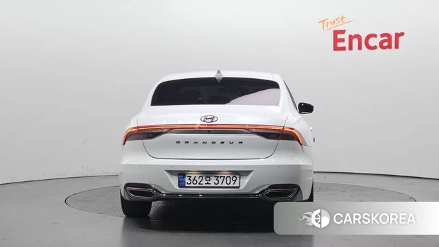 Hyundai The New Grandeur IG id 4284659 из Кореи 14