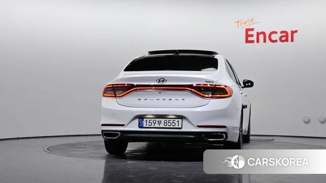 Hyundai Grandeur IG Hybrid id 4626323 из Кореи 27