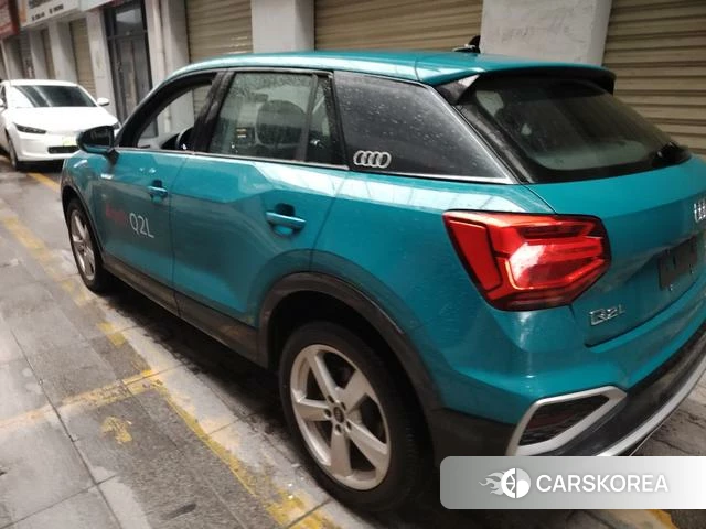 Audi Q2L 2022 Синий из Китая, фото 4