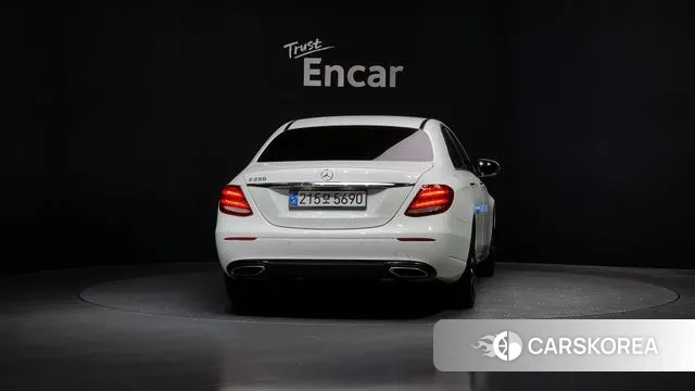 Mercedes-Benz E-Class W213 id 3428816 из Кореи 14