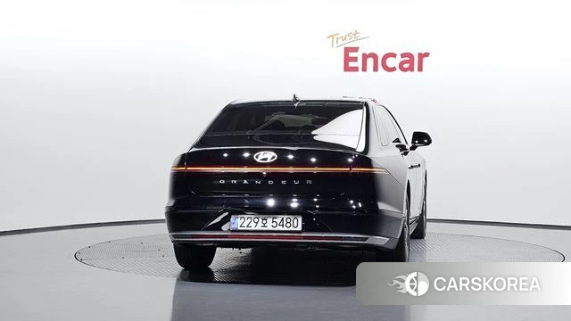 Hyundai Grandeur Hybrid (GN7) id 4617692 из Кореи 27
