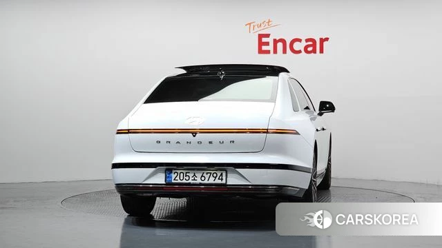 Hyundai Grandeur Hybrid (GN7) id 4354409 из Кореи 14