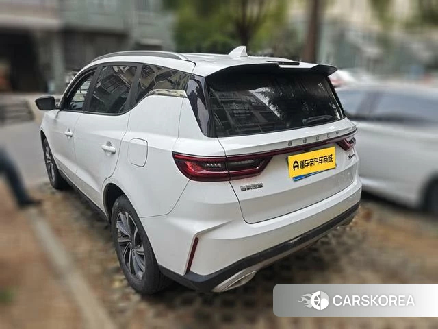 Geely Automobile Vision X6 2023 Белый из Китая, фото 4