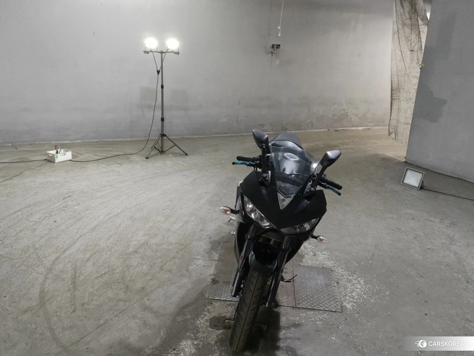 Yamaha YZF-R25 2015 из Японии, фото 4