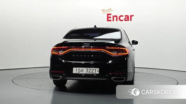 Hyundai Grandeur IG id 4203641 из Кореи 14