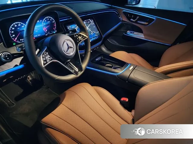 Mercedes-Benz E-Class W214 2024 Черный из Кореи, фото 4