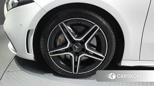 Mercedes-Benz A-Class W177 id 3832430 из Кореи 14