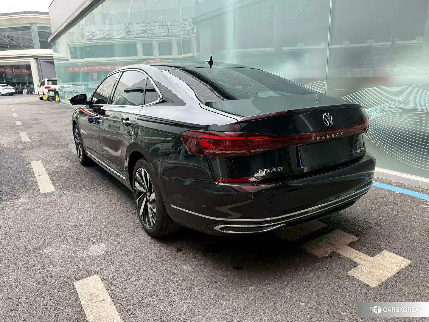 Volkswagen Passat 2024 Черный из Китая, фото 4
