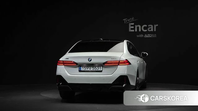 BMW 5 Series (G60) id 4266281 из Кореи 14