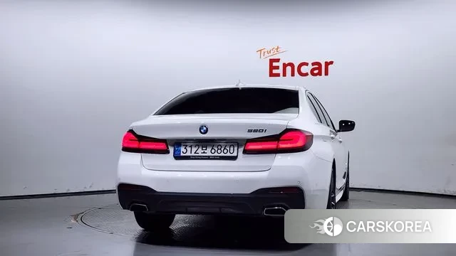 BMW 5 Series (G30) id 3213151 из Кореи 14