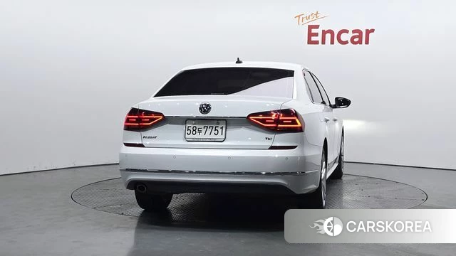 Volkswagen The New Passat id 4620479 из Кореи 28