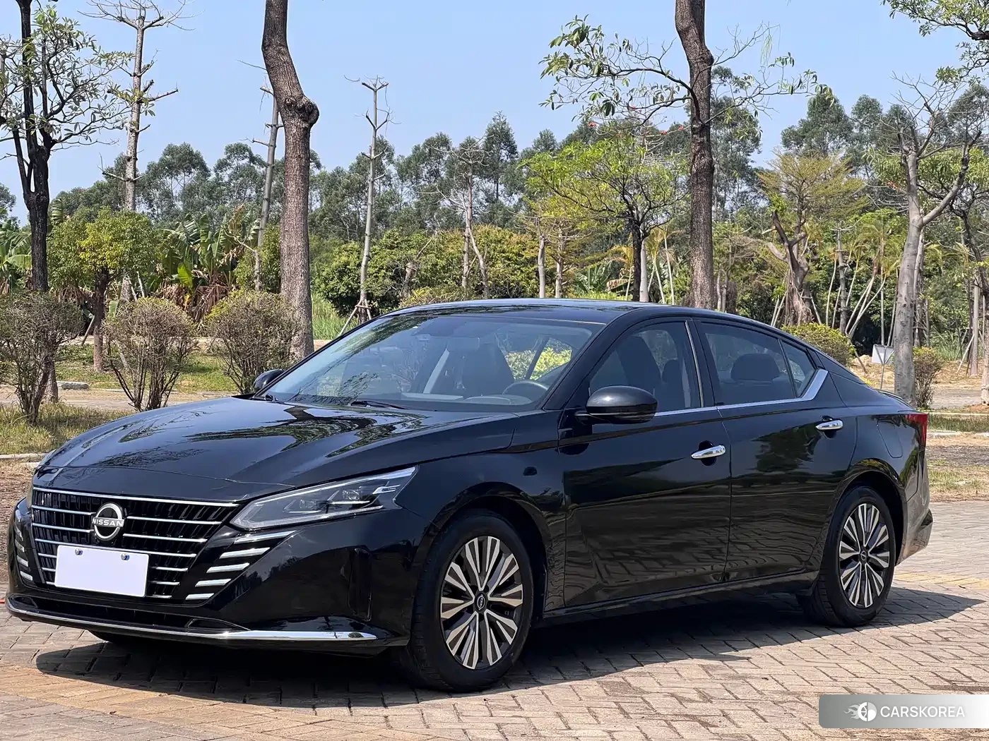 Nissan Altima id 4559665 из Китая 8