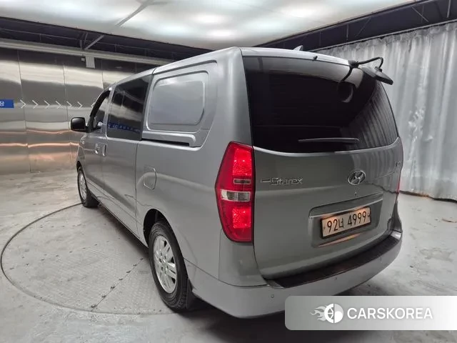 Hyundai The New Grand Starex id 3588313 из Кореи 14