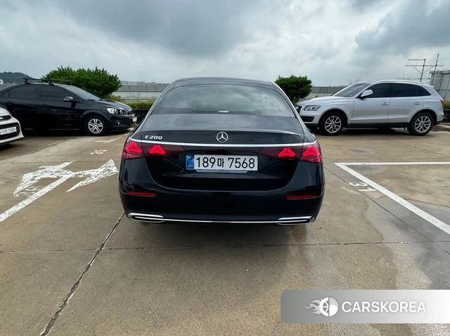 Mercedes-Benz E-Class W214 id 4612195 из Кореи 14