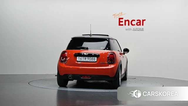 Mini Cooper id 4345098 из Кореи 24