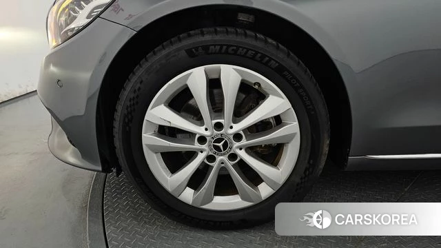 Mercedes-Benz C-Class W205 id 4632642 из Кореи 26