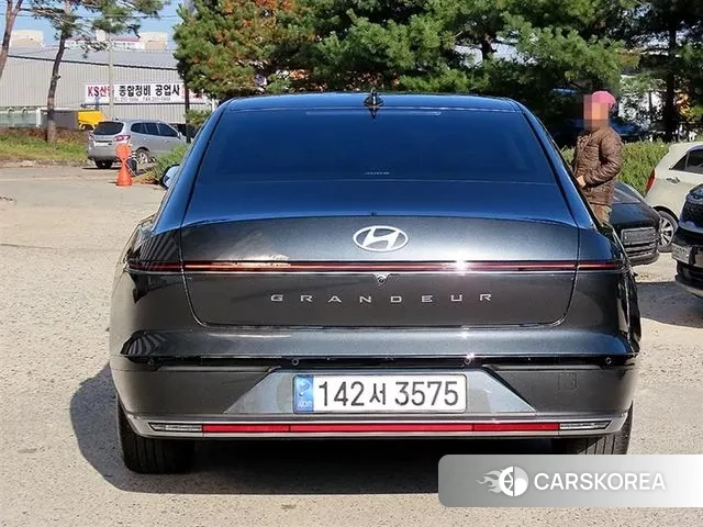 Hyundai Grandeur (GN7) id 3360332 из Кореи 14