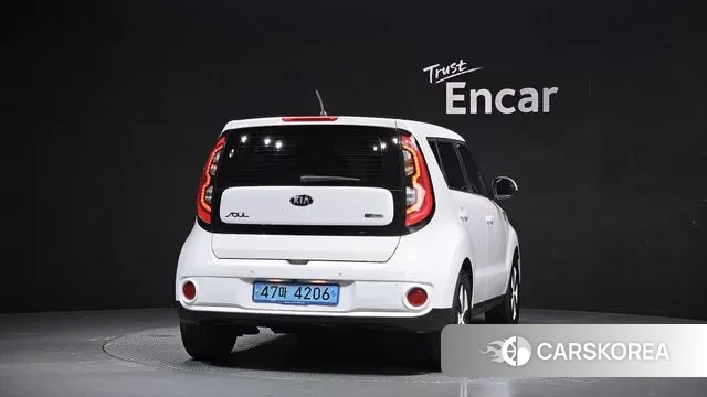 Kia Soul EV id 3076857 из Кореи 14