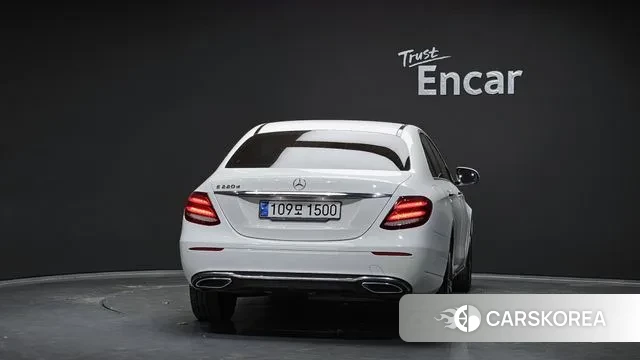 Mercedes-Benz E-Class W213 id 3374809 из Кореи 14