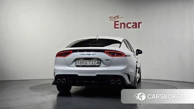 Kia Stinger id 4019952 из Кореи 14