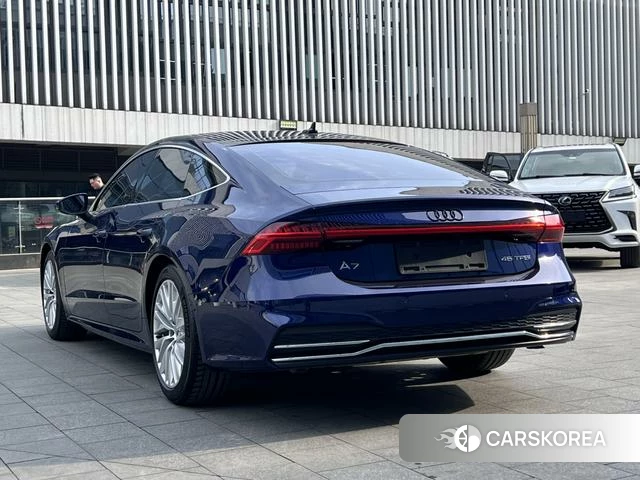 Audi A7 2021 Синий из Китая, фото 6