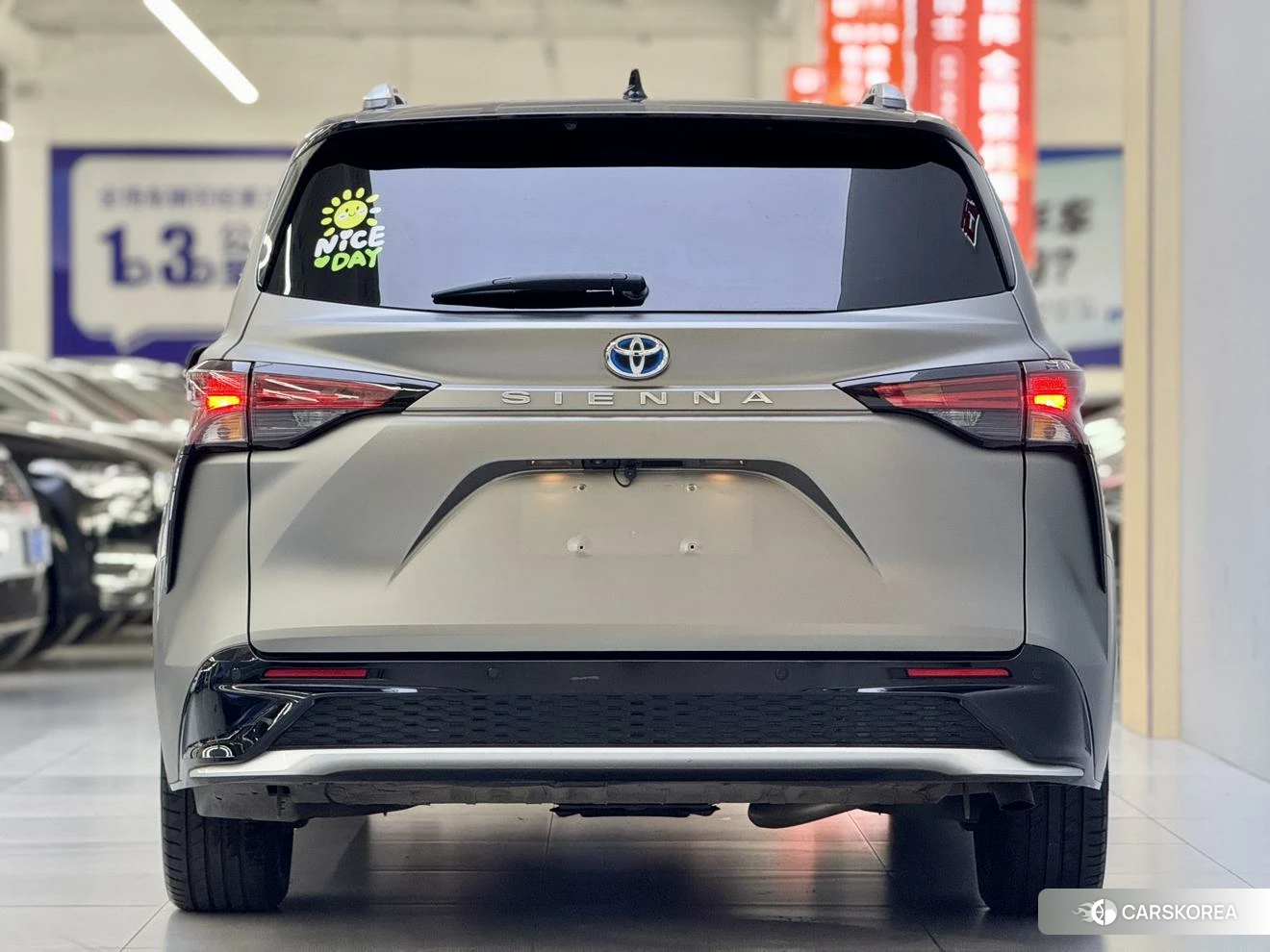 Toyota Saina id 4454756 из Китая 8