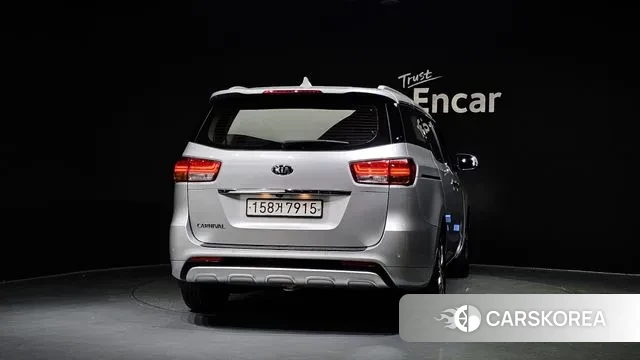 Kia All New Carnival id 3460321 из Кореи 14