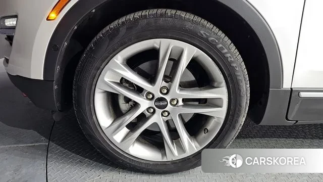 Lincoln MKC id 3713921 из Кореи 14