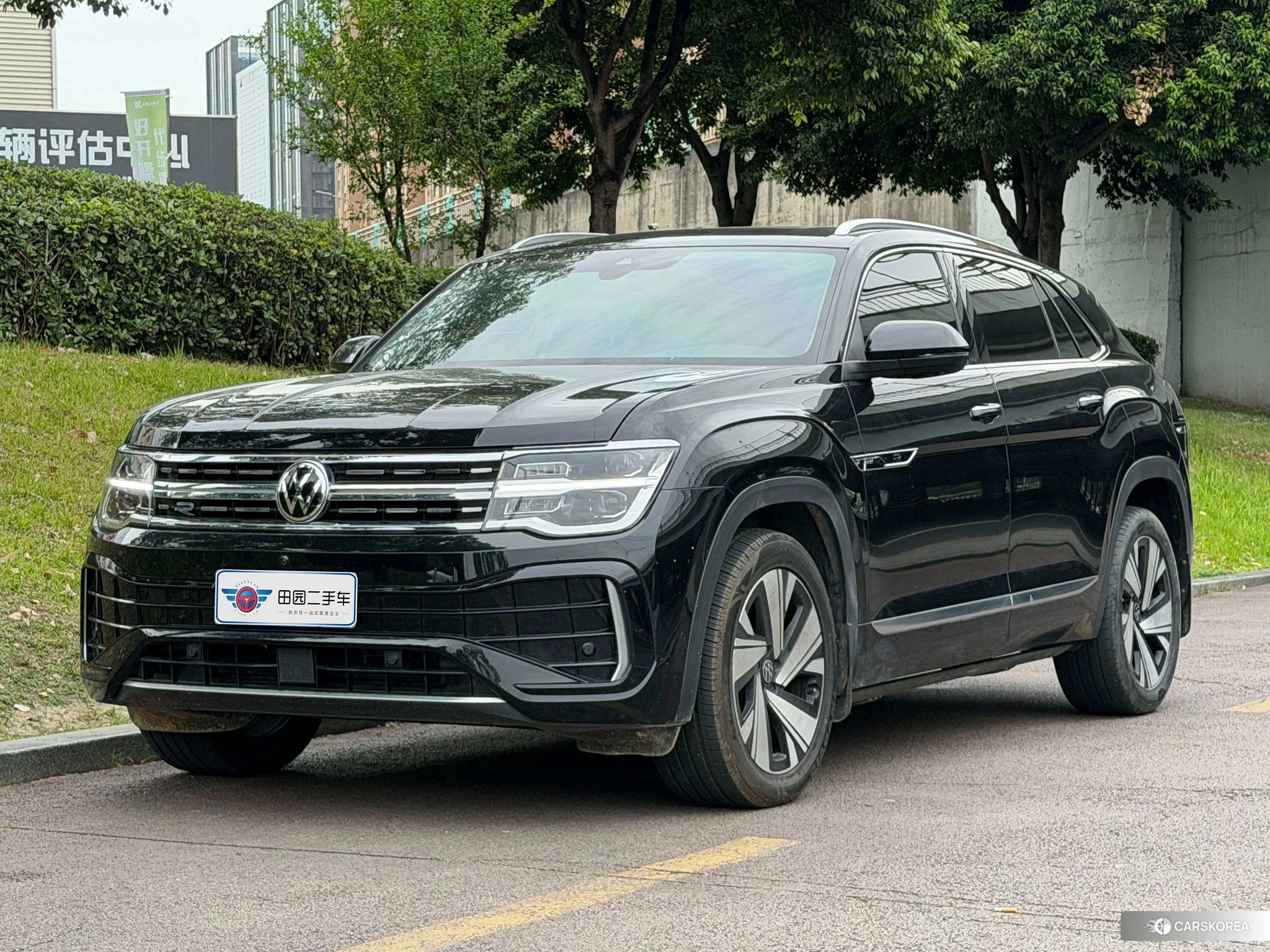 Volkswagen Tourang id 4420972 из Китая 7