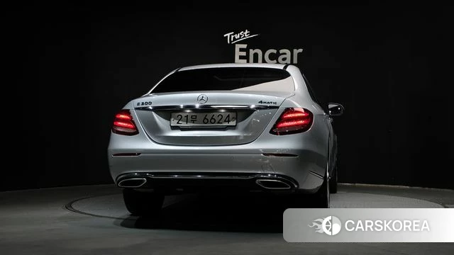 Mercedes-Benz E-Class W213 id 3853940 из Кореи 14