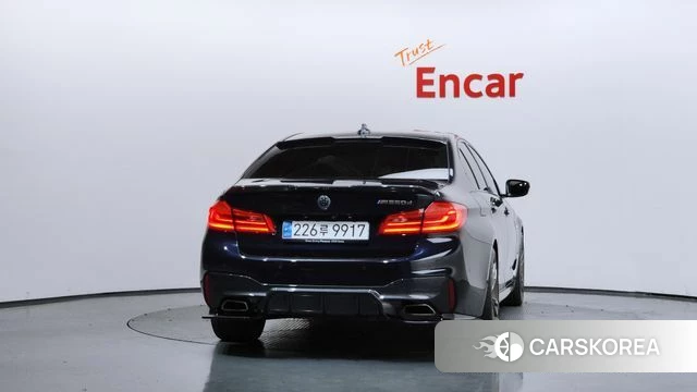 BMW 5 Series (G30) id 4642817 из Кореи 26