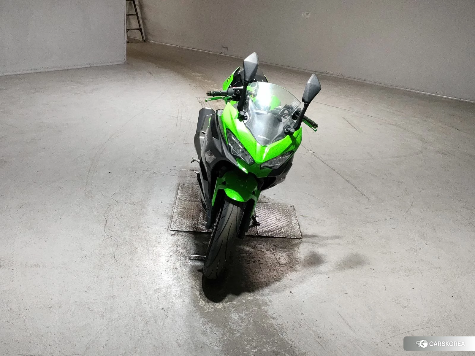 Проданный Kawasaki NINJA 250 2018 из Японии, фото 2