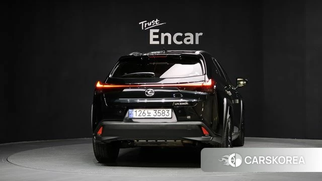 Lexus UX250h id 4308681 из Кореи 29