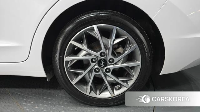 Hyundai The New Avante AD id 3834487 из Кореи 14