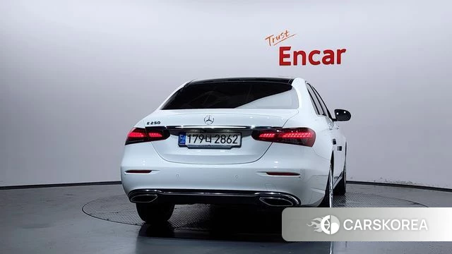 Mercedes-Benz E-Class W213 id 4586414 из Кореи 29