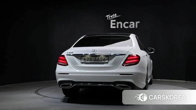 Mercedes-Benz E-Class W213 id 4741900 из Кореи 26
