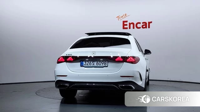Mercedes-Benz E-Class W214 id 4321519 из Кореи 30