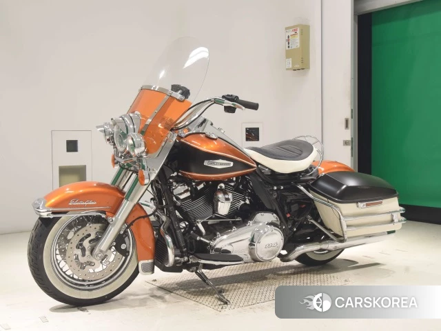 Проданный Harley-Davidson Electra Glide Highway King FLHFB 2023 из Японии