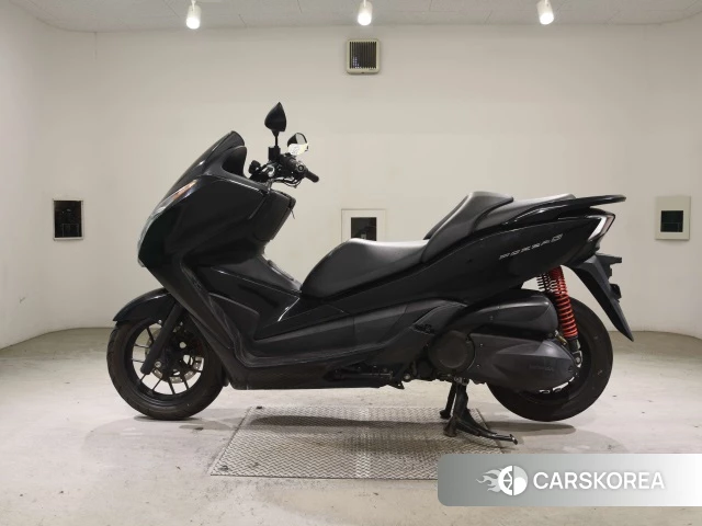 Honda FORZA 2013 из Японии, фото 3