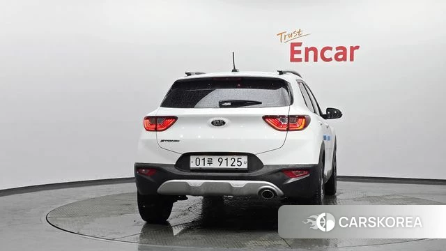 Kia Stonic id 4351244 из Кореи 24