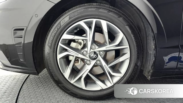 Hyundai Sonata (DN8) id 3922748 из Кореи 14